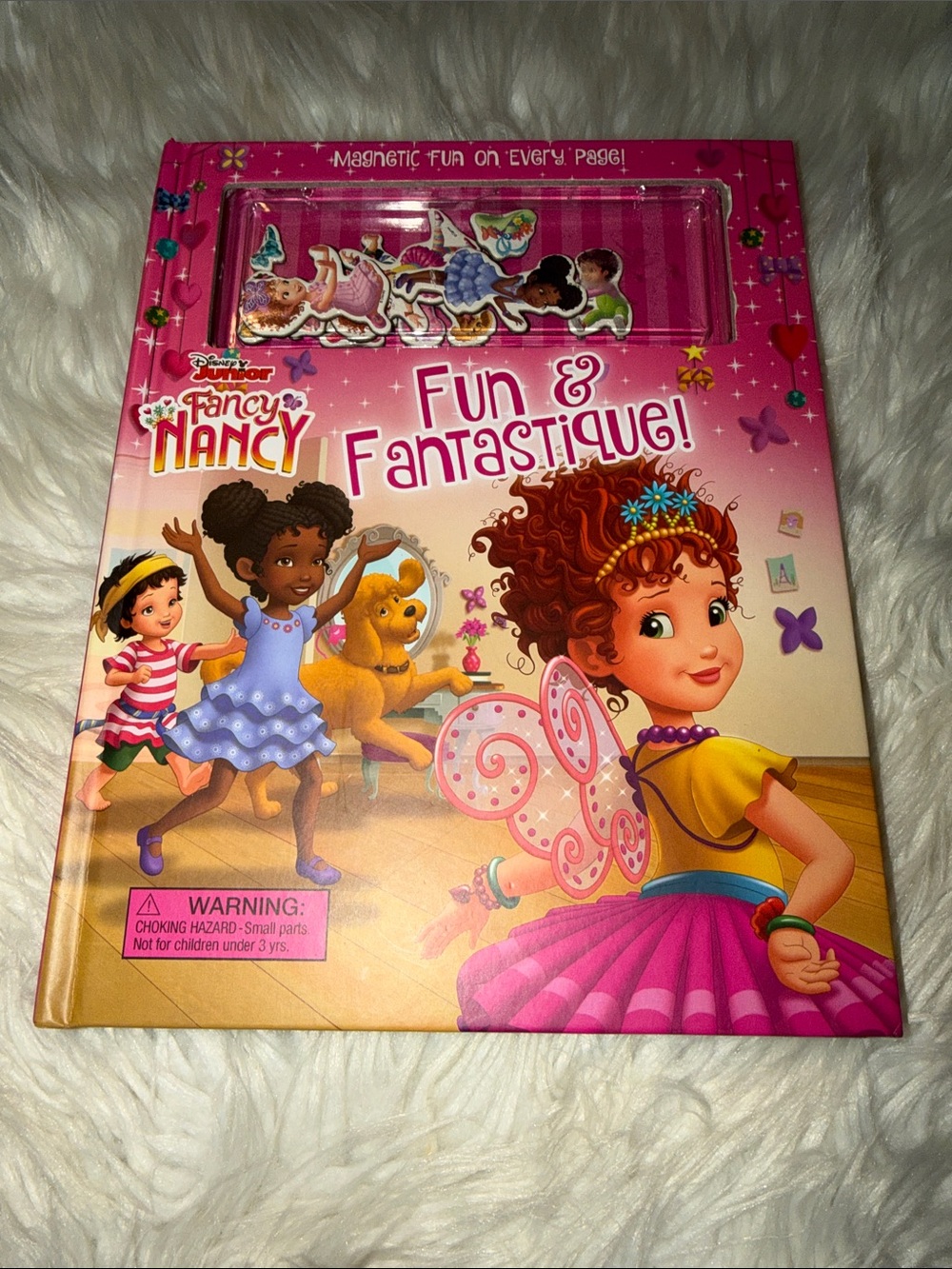 Fancy Nancy Fun & Fantastique! Magnetic Play Book - Pink